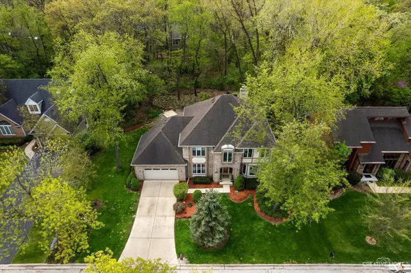 440 Cranesbill DR, West Chicago, IL 60185