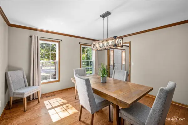 11 Hardwick CT, Sugar Grove, IL 60554