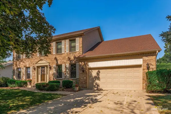 11 Hardwick CT, Sugar Grove, IL 60554