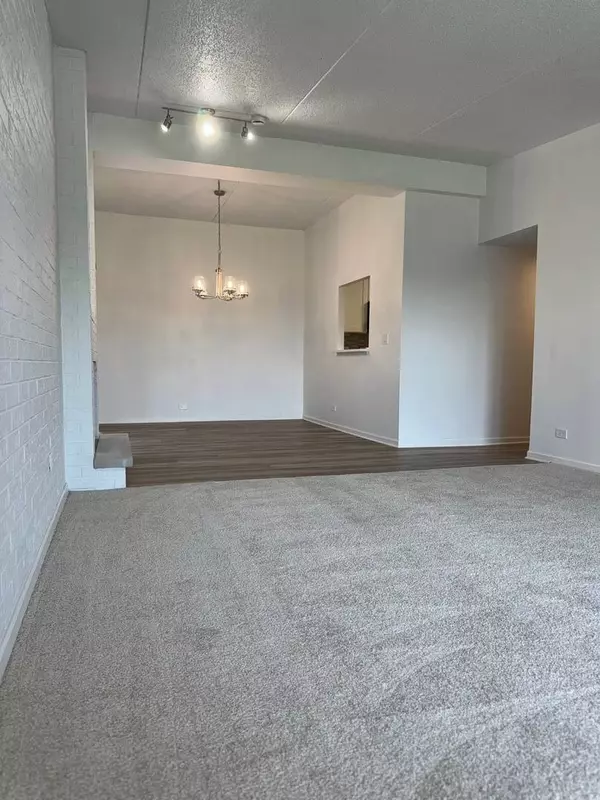 1424 Woodbridge RD #3D, Joliet, IL 60436