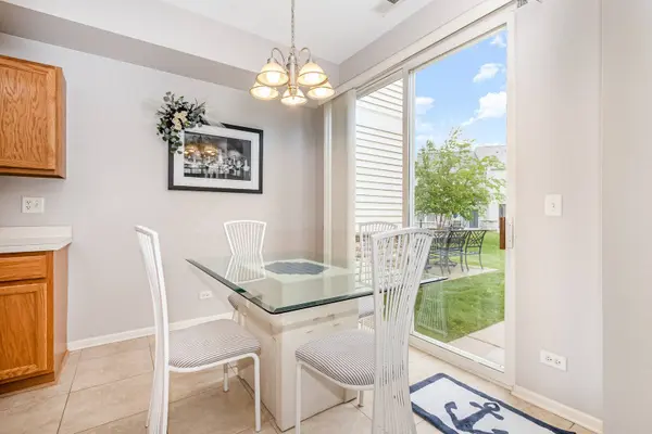 11825 S Ford CT, Plainfield, IL 60585