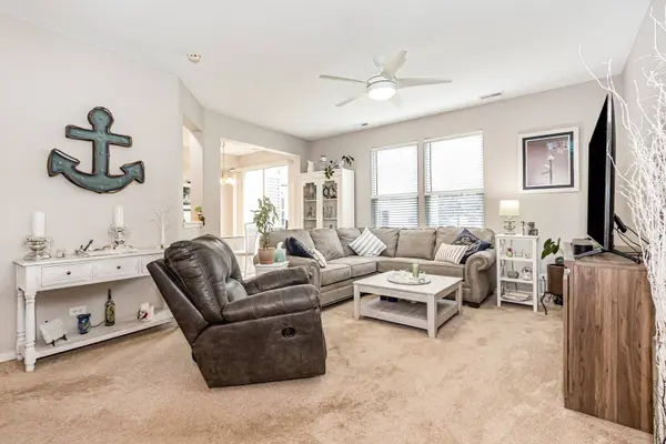 11825 S Ford CT, Plainfield, IL 60585