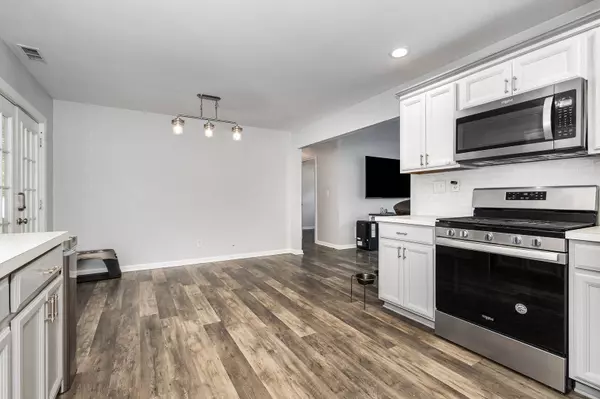 250 E 1st ST, Braidwood, IL 60408