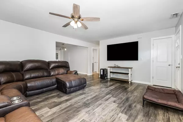 250 E 1st ST, Braidwood, IL 60408