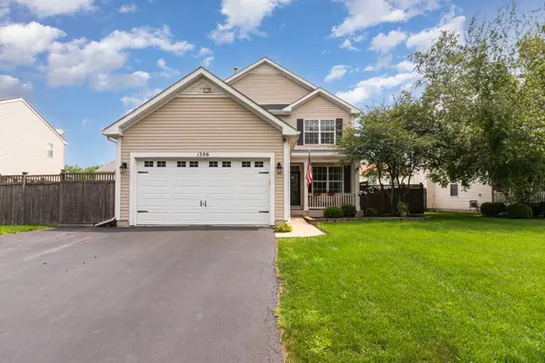 1306 Dauphin DR, Joliet, IL 60431