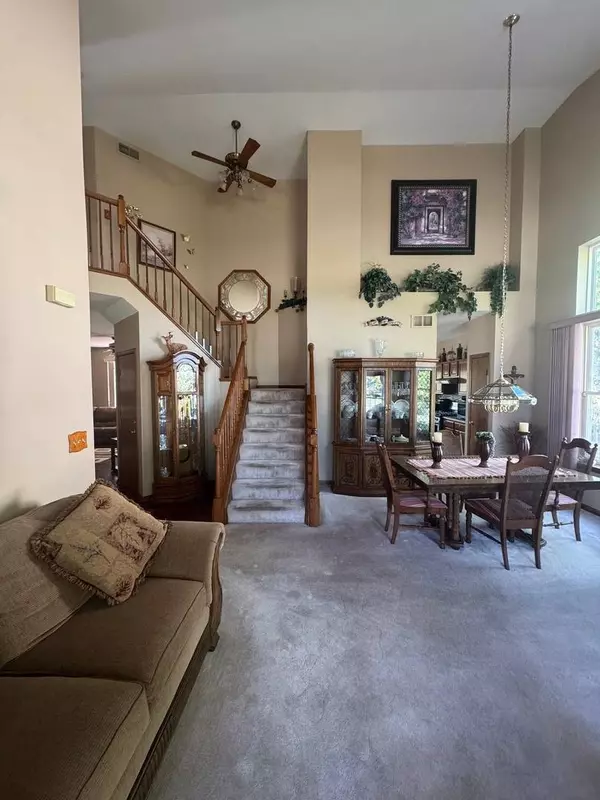 16062 S Lexington DR, Plainfield, IL 60586