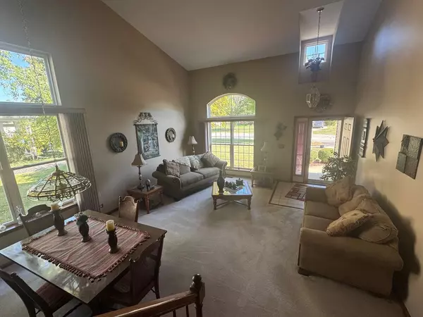 16062 S Lexington DR, Plainfield, IL 60586