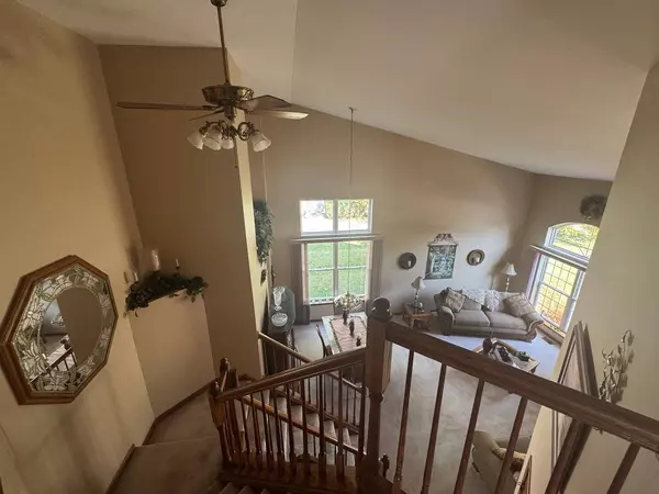 16062 S Lexington DR, Plainfield, IL 60586