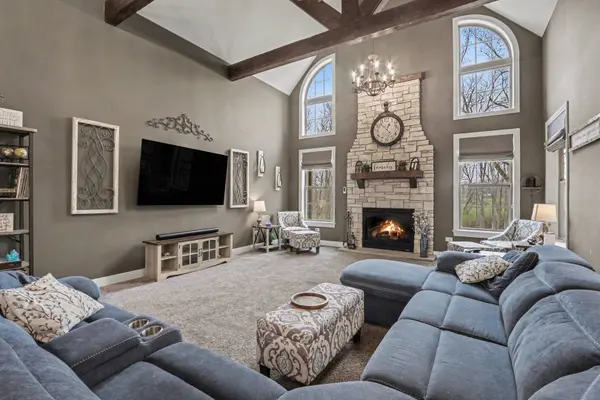 21433 S Wooded Cove DR, Elwood, IL 60421