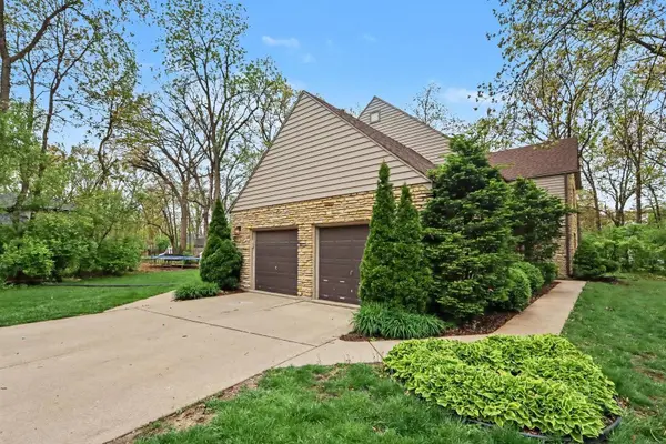 24457 W Kipling CT, Joliet, IL 60404