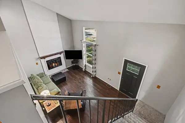 1134 Crimson CT, Naperville, IL 60564