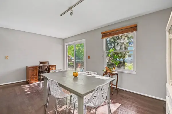 1134 Crimson CT, Naperville, IL 60564