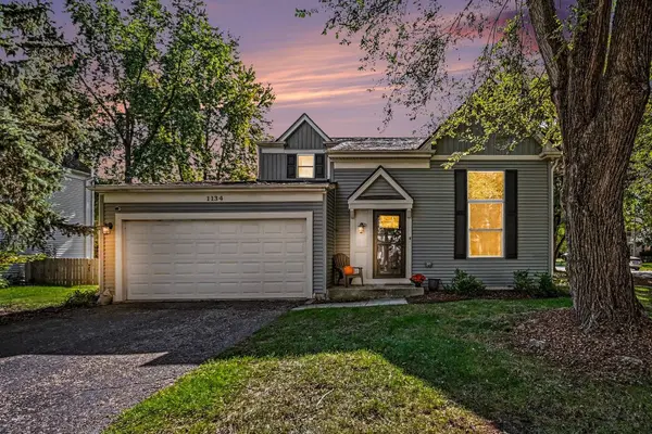 1134 Crimson CT