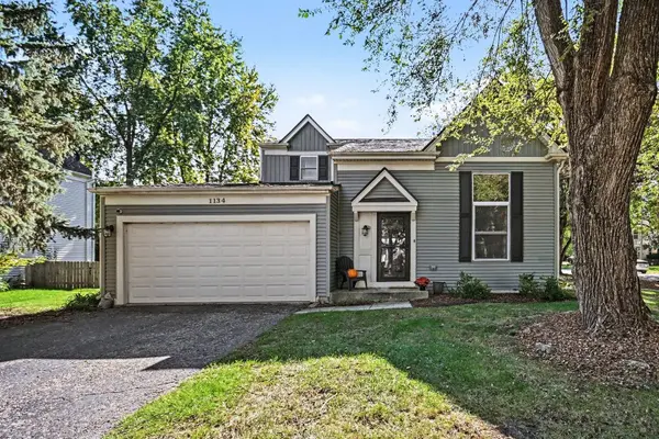 1134 Crimson CT, Naperville, IL 60564