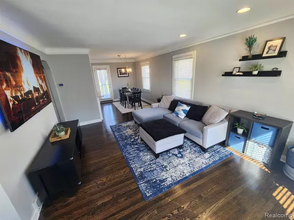 4711 ROBINWOOD Avenue, Royal Oak, MI 48073