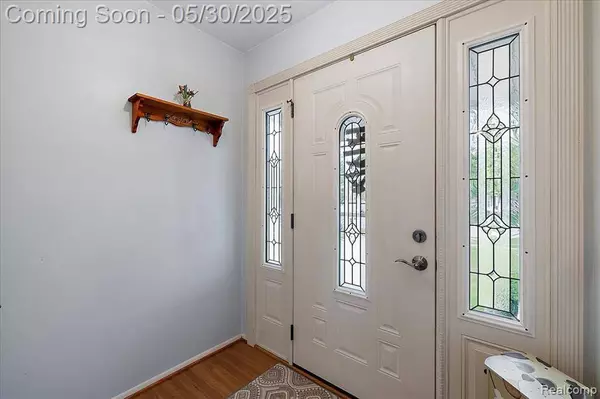 7188 Vicksburg Circle, Shelby Twp, MI 48317