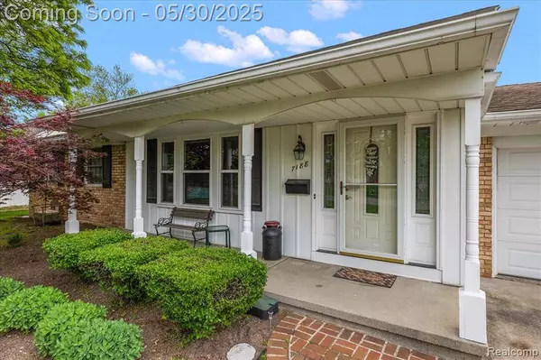 7188 Vicksburg Circle, Shelby Twp, MI 48317