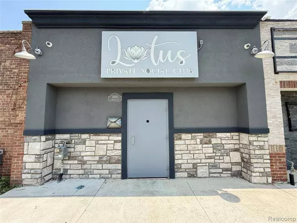 16166 Meyers Road, Detroit, MI 48235