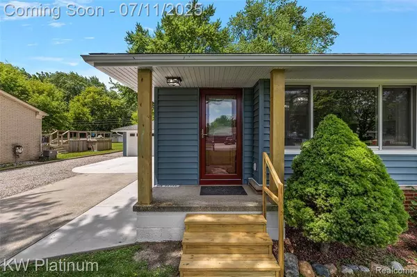 39365 Memory Lane, Harrison Twp, MI 48045