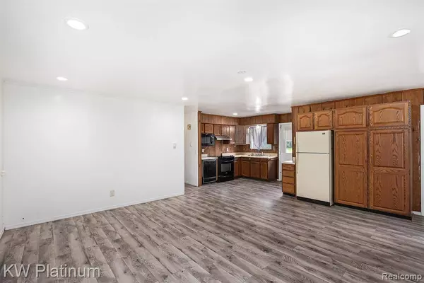 2593 Brown Road, Watertown Twp, MI 48746