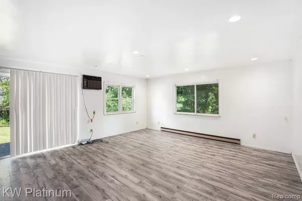 2593 Brown Road, Watertown Twp, MI 48746