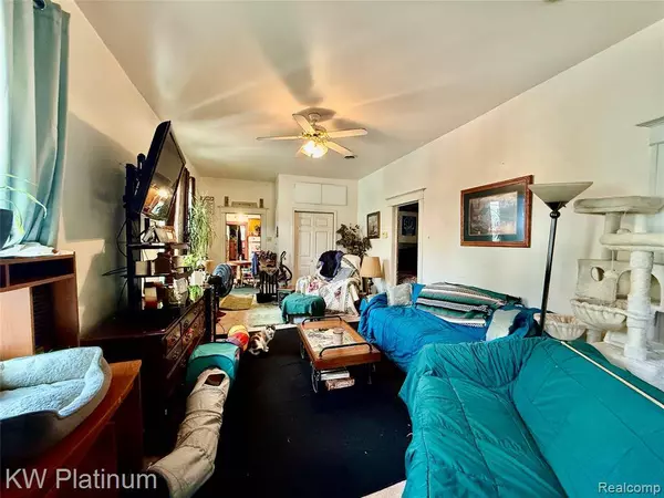 731 Bancroft Street, Port Huron, MI 48060