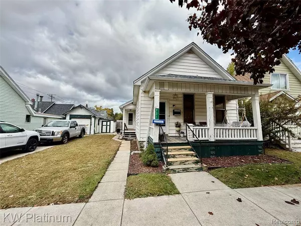 731 Bancroft Street, Port Huron, MI 48060