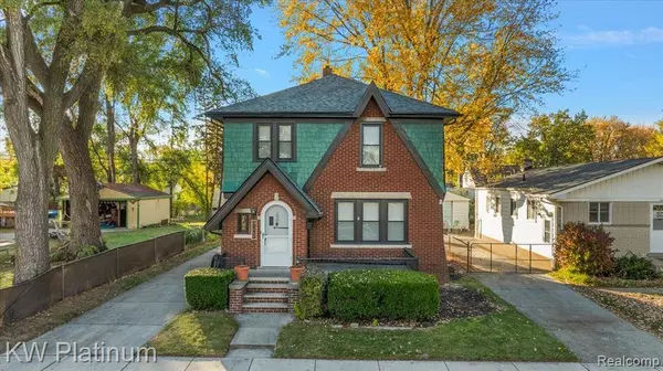 21067 Albany Avenue, Warren, MI 48091