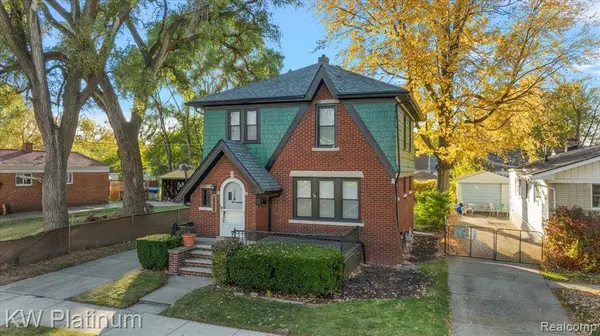 21067 Albany Avenue, Warren, MI 48091