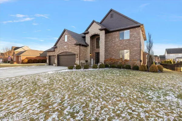 35910 Glenville DR, New Baltimore, MI 48047