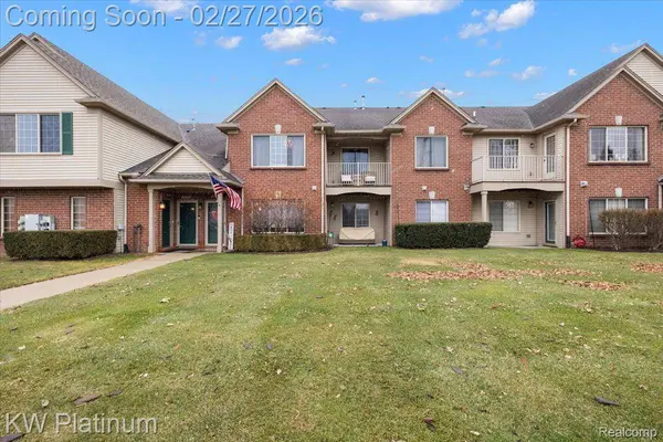 45519 Hidden View CT, Utica, MI 48315