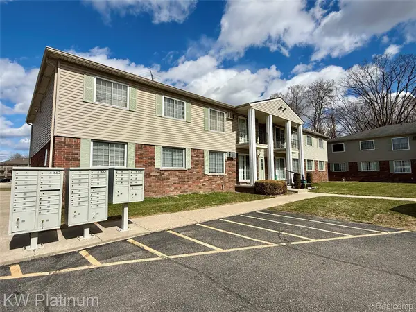 8214 24 Mile RD, Shelby Charter Township, MI 48316