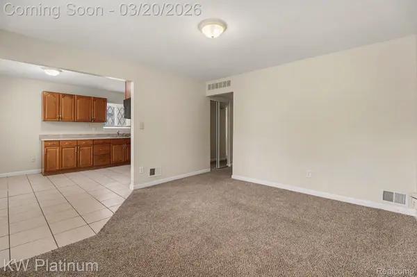 12416 Vernon AVE, Warren, MI 48089