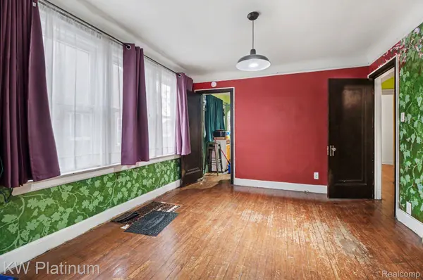 5937 Whittier ST, Detroit, MI 48224