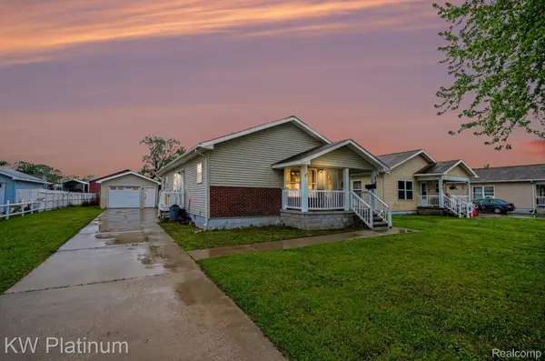 146 Rural ST, Port Huron, MI 48060