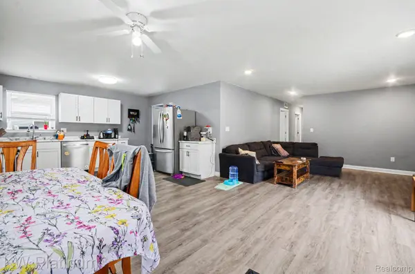 146 Rural ST, Port Huron, MI 48060