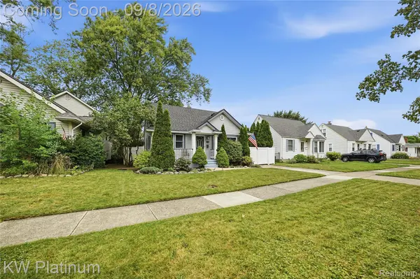 116 S Custer AVE, Clawson, MI 48017