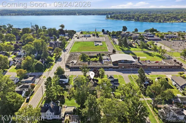 1309 Saint Clair BLVD, Algonac, MI 48001