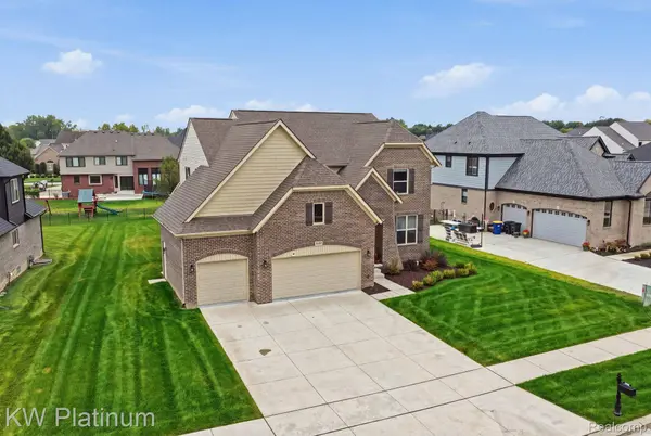 35754 Addison DR, New Baltimore, MI 48047