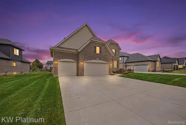 35754 Addison DR, New Baltimore, MI 48047