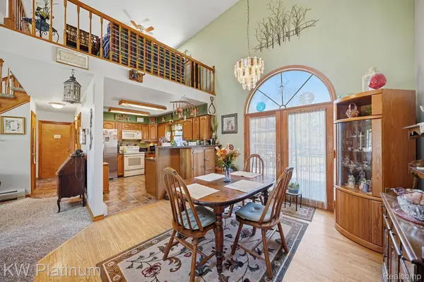 3219 Stonybrook LN, Port Huron Charter Township, MI 48060