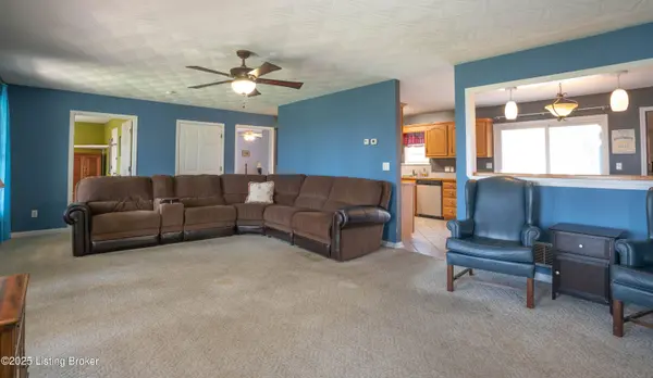 1600 Hoagland Hill Rd, Mt Washington, KY 40047