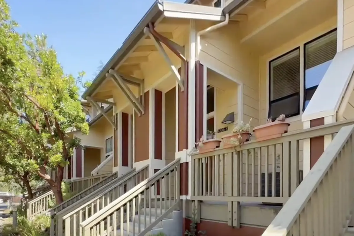 4206 Rickey's Way #B, Palo Alto, CA 94306-5901