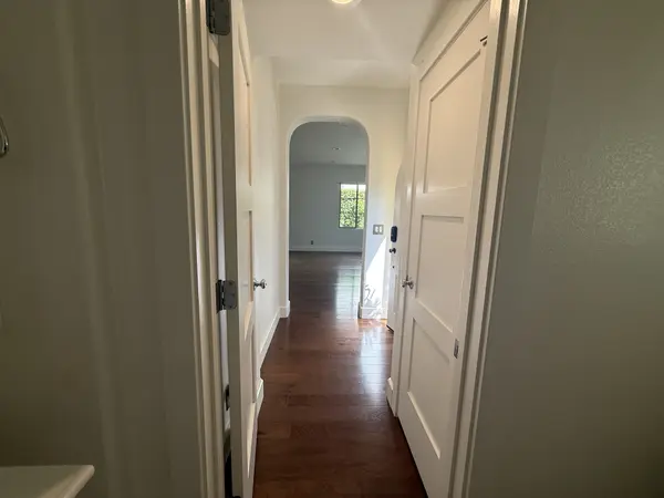 1298 Dahlia Loop, San Jose, CA 95126-5207