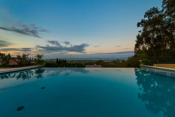 171 Tobin Clark Dr, Hillsborough, CA 94010-7443