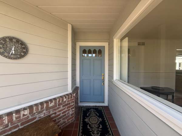 332 Camino al Lago, Atherton, CA 94027-6544