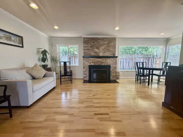 332 Camino al Lago, Atherton, CA 94027-6544