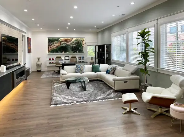 1305 Maple St, San Mateo, CA 94402-2918