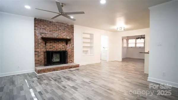 3916 David Cox RD, Charlotte, NC 28269