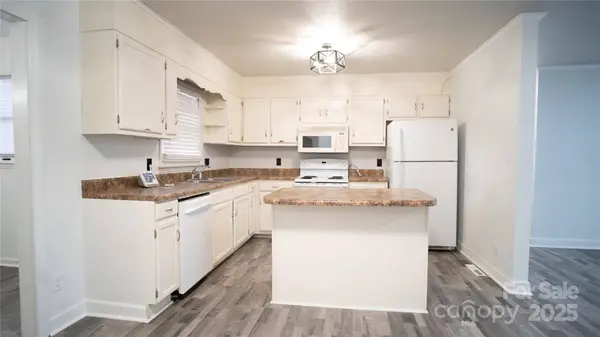 3916 David Cox RD, Charlotte, NC 28269